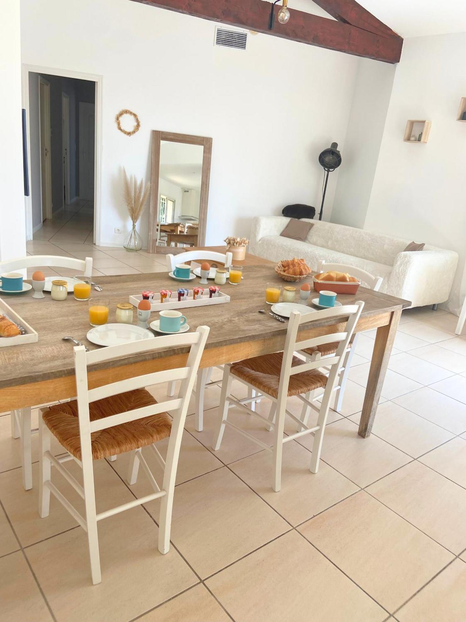 Les Hauts De La Pinede - Villa Avec Piscine, Jacuzzi Et Boulodrome Privatifs Thezan-les-Beziers المظهر الخارجي الصورة